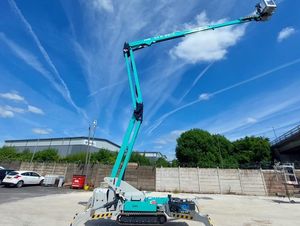 Nouvelle conception, élévateur à ciseaux en acier inoxydable de haute qualité de 45,60 pieds avec capacité de charge de 1 tonne, élévateur hydraulique à remorquer - Product Image 6