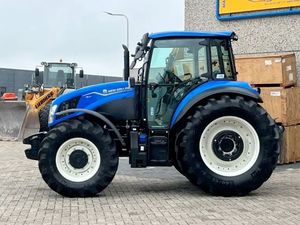 รถไถเดินตามฮอลแลนด์ T5.120 ใหม่และมือสอง 70 แรงม้า เครื่องยนต์ Fawde พร้อมมอเตอร์ปั๊มเกียร์ สภาพดี ขาย - Product Image 2