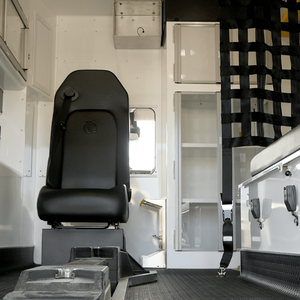 Chasis Ford E350 Económico con Paquete de Preparación para Ambulancia - Distancia entre Ejes de 138 - SERVICIO DE ENTREGA A DOMICILIO - AUN EN LO QUE HAY DE LLOCO - Product Image 6