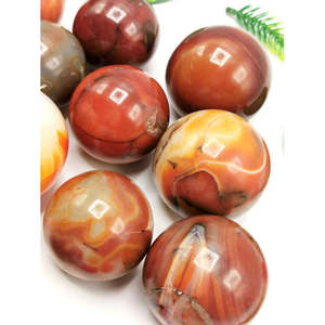 Sphère/boule en pierre précieuse d'agate de feu - Guérison énergétique/Reiki/cristal - Diamètre de 1,75 pouces (4,37 cm) et 150 g - UNIQUEMENT UNE PIÈCE - Product Image 1