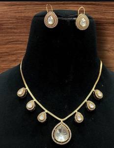 Conjunto de cadena de eslabones estilo Polki chapado en oro de latón, joyería de moda, collar artificial - Product Image 1