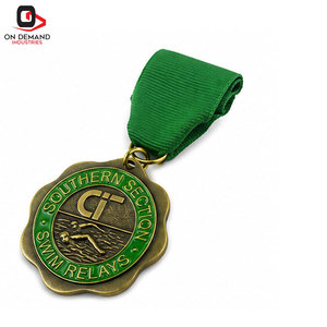 Badges d'attribution en acier brodés personnalisés à faible MOQ avec couleurs sur mesure pour uniformes, vêtements, clubs et événements - Product Image 4