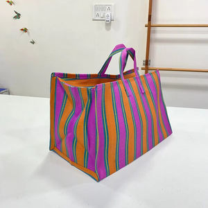 Sac de rangement en nylon réutilisable écologique de haute qualité, sac de plage en plastique recyclé tissé à la main avec fermeture éclair rayée RPET, tendance - Product Image 1