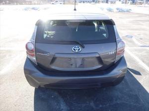 Toyota Prius 2010 - Product Image 3