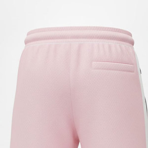 Pantalones Cortos Deportivos Personalizados con Colores Vibrantes Sublimados y Tela de Secado Rápido para Deportes Escolares y Uniformes de Liga - Product Image 6