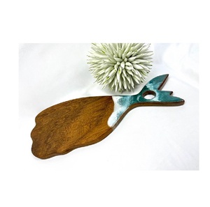 Juego de tablas para quesos de resina, tablas de charcutería, tabla para quesos de resina epoxi de madera gris con producto a la venta, muestra gratis - Product Image 3