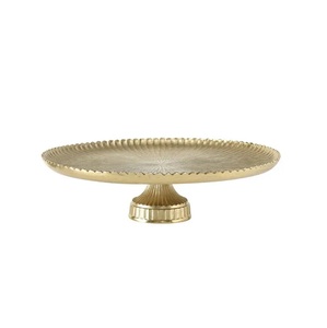 Conception personnalisée Support de serveur de gâteau en métal fini cuivre Fabricant de support de gâteau en métal décoratif fait à la main Nouvelle arrivée - Product Image 6