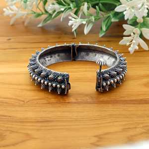 Antique Rajasthani Ethnique pour Bracelet Vintage Ethnique Bracelet Grand Tribal Déclaration Manchette Vintage Ethnique Manchette Bracelet - Product Image 3