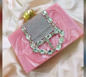 Pochette de soirée vintage de style bohème pour femmes taille XL artisanat de mode orné de pierres et de chaînes pour les fêtes de mariage - Product Image 3