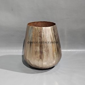 Vase décoratif moderne pour la décoration d'étagères de salon, fournisseur en gros, exportateur, usine, emballage personnalisé avec logo OEM - Product Image 3