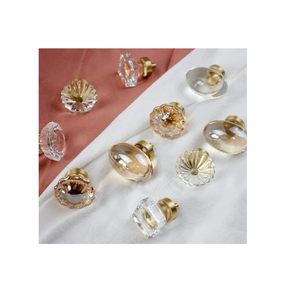 Venta al por mayor de muebles de acrílico Pomo de puerta y cajón manija de diamante manija de vidrio de 40mm para forma redonda al mejor precio - Product Image 5