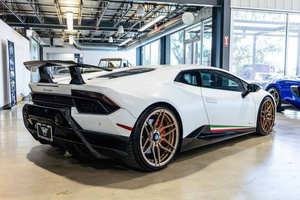 Nouvelle Lamborghini Huracán LP 640-4 Performante standard 2018 - Product Image 4