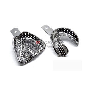 Plateaux d'impression occlusale en acier inoxydable, design perforé en forme de U, autoclavables, pour des empreintes occlusales précises - Product Image 1