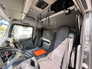 MEJOR ENVÍO USADO 2016 Camión volquete 6X2 Mercedes s Ben Z ATEGO 1530 TUV Euro 6 Sistema hidráulico de transmisión automática - Product Image 6