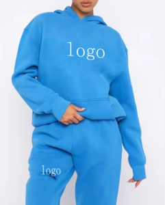 Conjunto de sudaderas con capucha y Jogger en blanco azul vibrante Ropa deportiva elegante con logotipo Perfecto para ropa informal y comodidad y moda diarias - Product Image 3