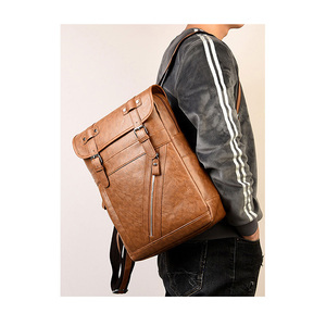 Sac à dos en cuir de style simple sac à dos pour hommes sac à dos à bandoulière personnalisé avec pendentif pour hommes et femmes - Product Image 5