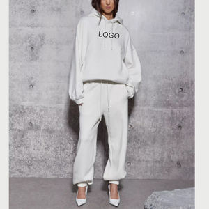 Haut court pour femmes personnalisé survêtement en coton polaire OEM pantalon de jogging deux pièces pour femmes et ensemble de survêtement pour la course à pied pour femmes - Product Image 1