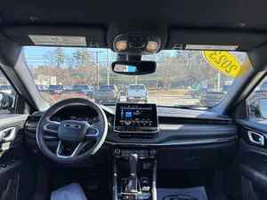 Compass Trailhawk 4WD 2024 de Bajo Kilometraje con Volante a la Izquierda, Asientos de Cuero, Interior Oscuro, Llantas de Aleación, Calefacción, Cámara Trasera - Product Image 2