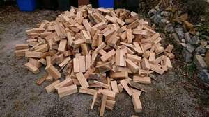 ฟืนอบแห้งคุณภาพดั้งเดิม ราคาถูก (ไม้โอ๊ค / ไม้แอช / ไม้เบิร์ช / ไม้ Alder) สำหรับส่งออก ฟืนอบแห้งคุณภาพดั้งเดิม ราคาถูก - Product Image 5