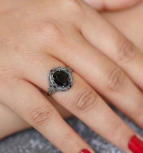 Vintage Design 925 Sterling Silver Women's Wedding Engagement Anniversary Jewelry Unique <b>Black</b> <b>Onyx</b> Band Oval Cut Romantic - Product Image 2