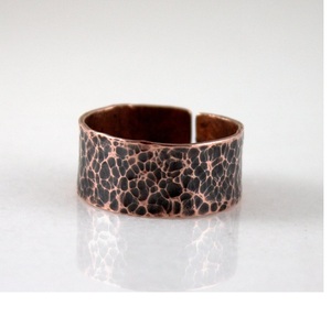 2027 Arizona gros bijoux chrétiens conception Simple bague en cuivre pur pour hommes et femmes anneau texturé martelé pour les femmes - Product Image 4