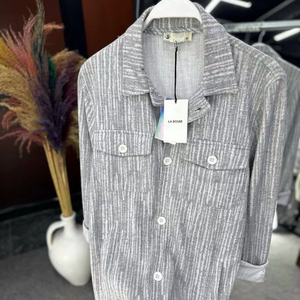 เสื้อเชิ้ตผู้ชายผ้าซาตินลายจุด แขนยาว ติดกระดุม สไตล์ลำลอง สำหรับฤดูใบไม้ผลิ ฤดูร้อน ใส่ไปเที่ยวชายหาด เนื้อผ้าเบา ระบายอากาศได้ดี ย้อมสีแบบ Garment Dyed - Product Image 1