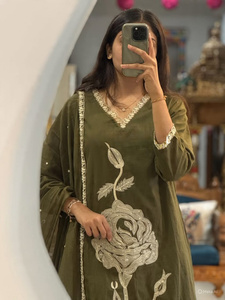 ชุดเดรสผ้าฝ้ายน้ำหนักเบาสำหรับผู้หญิงดีไซน์เป็นเอกลักษณ์สำหรับตลาดในประเทศและต่างประเทศ - Product Image 3