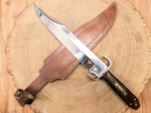 BOWIE Knife "The Main event" สแตนเลส, ตัดด้านหลัง, ด้ามจับไม้ชิงชันและแผ่นทองเหลือง, ใบมีดคงที่, ภาพยนตร์, มีดล่าสัตว์