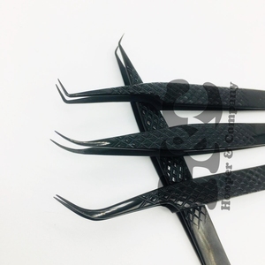 แหนบต่อขนตาแบบมืออาชีพ ทรงสี่เหลี่ยม สีดำ กระจกเงา ผลิตจากสแตนเลสอย่างดี ทนทาน รับผลิตแบบ OEM ขนตาปลอมมิงค์  ขั้นต่ำในการสั่งซื้อน้อย ปลายแหลมคม - Product Image 6