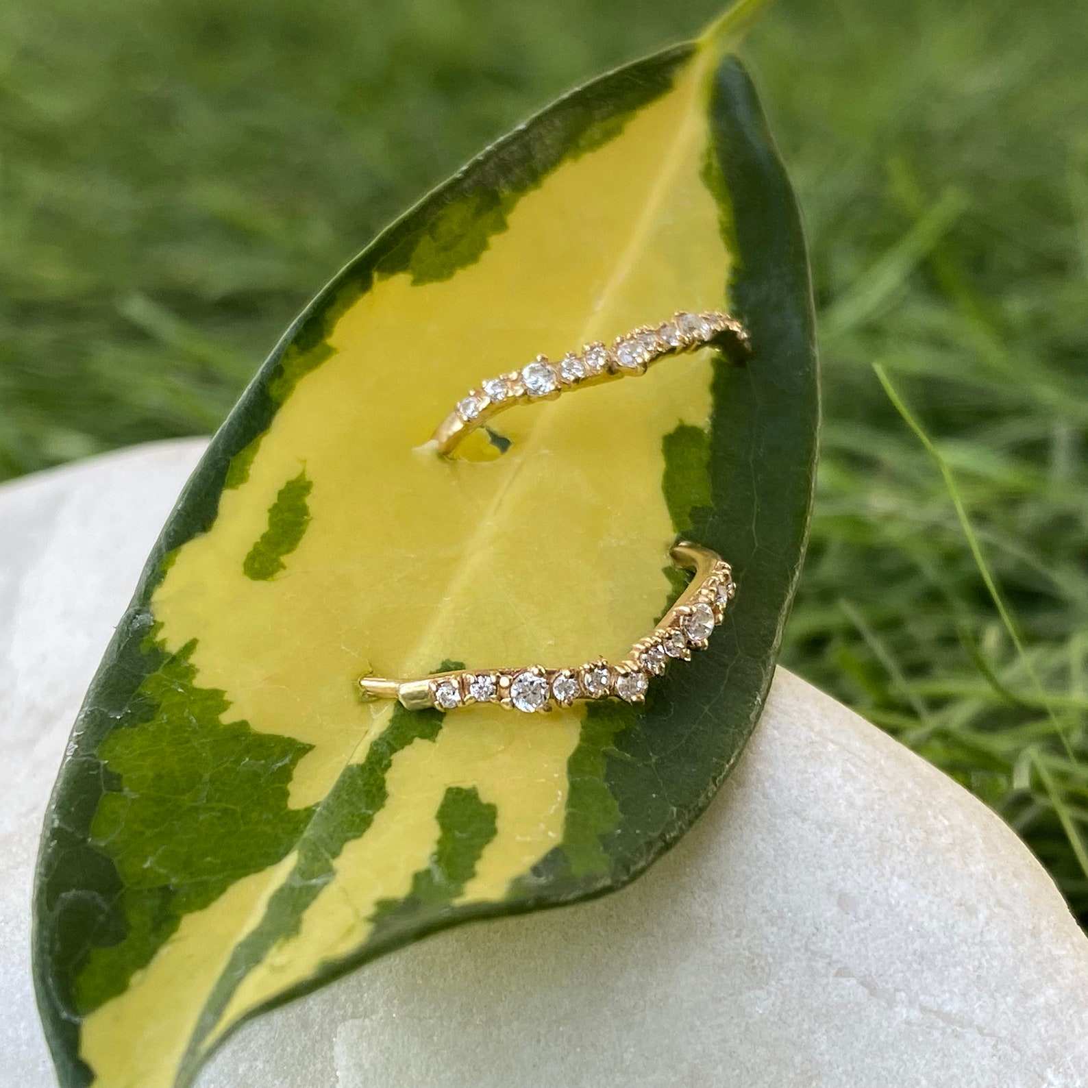 สีเหลืองทอง