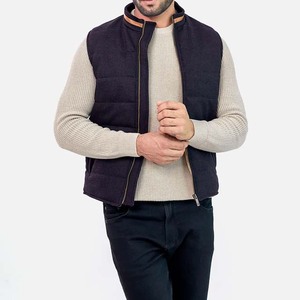 High Street hommes vestes imperméables col montant hiver sans manches gilet hiver fermeture éclair couleur noire avec vestes de poche - Product Image 5