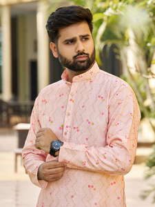 ชุดกระโปรงสำหรับผู้ชายงานปักแบบเป็นทางการทำจากผ้าไหมหนัก - Product Image 3