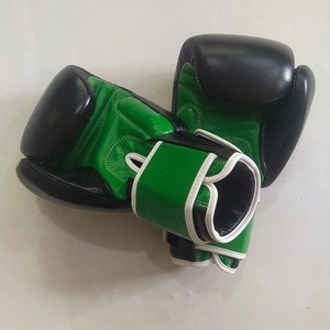 Vente en gros durable 12oz/16oz PU cuir MMA gants de boxe avec fermeture réglable étanche - Product Image 1