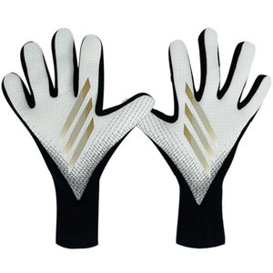 Nouvelle arrivée Gants de football professionnels de qualité supérieure durables Gants d'entraînement sportif avec logo personnalisé Gants de gardien en latex - Product Image 2