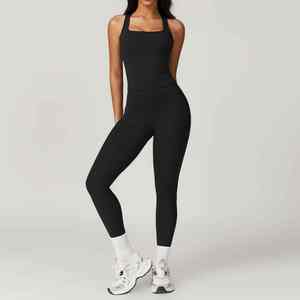 Nouvel arrivage de vêtements de sport sans couture Vêtements de sport Ensemble de yoga pour femmes Vêtements d'entraînement grande taille avec logo personnalisé Ensembles de fitness et de gymnastique sans couture - Product Image 4