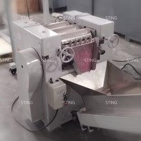 Petite machine à fabriquer du savon en barre à Dubaï