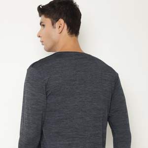 Camiseta atlética de alto rendimiento para hombre, transpirable y de secado rápido, perfecta para entrenamientos y Deportes - Product Image 4