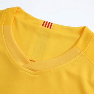 Hochwertige Custom Design & Logos Fußball Volle Sets drucken Fußball Team Uniform Training Männer Fußball T-Shirt zum Verkauf - Product Image 6