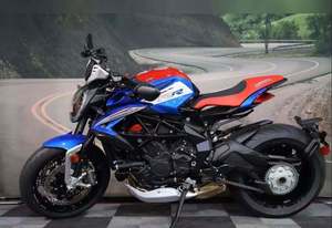 พร้อมขาย รถมอเตอร์ไซค์สปอร์ตบิค MV Agusta Dragster RR รุ่นล่าสุด ปี 2025 ลดราคาพิเศษ - Product Image 5