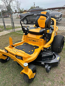 Ultima ZT1 50 chez Cub Cadet. Plateforme flottante fabriquée avec moteur Kawasaki V-Twin 23HP série FR et double transmission hydrodynamique G - Product Image 4