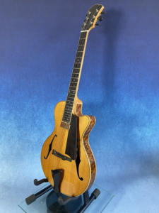 <span class=keywords><strong>Guitare</strong></span> jazz, table en épicéa, corps creux, finition brillante, touche en ébène, professionnelle, Yunzhi YZA25, prix réduit - Product Image 6