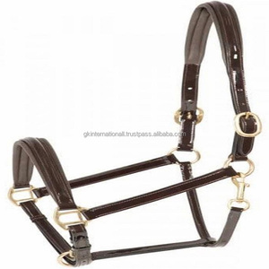 Licol en cuir italien verni de qualité supérieure licou de course de chevaux anatomique avec rembourrage doux et quincaillerie en laiton à double couture - Product Image 4