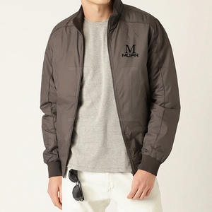 Marque distributeur Blouson aviateur confortable pour hommes pour l'hiver Tissu de haute qualité, respirant et au meilleur prix pour l'extérieur - Product Image 1