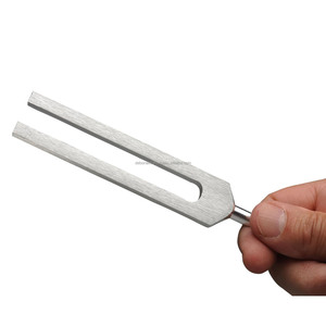 ส้อมเสียงสั่น 512 เฮิรตซ์ ยอดขายสูงสุด เกรดทางการแพทย์ ผลิตจากอะลูมิเนียม สำหรับบำบัดรักษา ได้รับการรับรองมาตรฐาน CE ISO รับผลิตแบบ OEM ODM ขายส่ง - Product Image 3