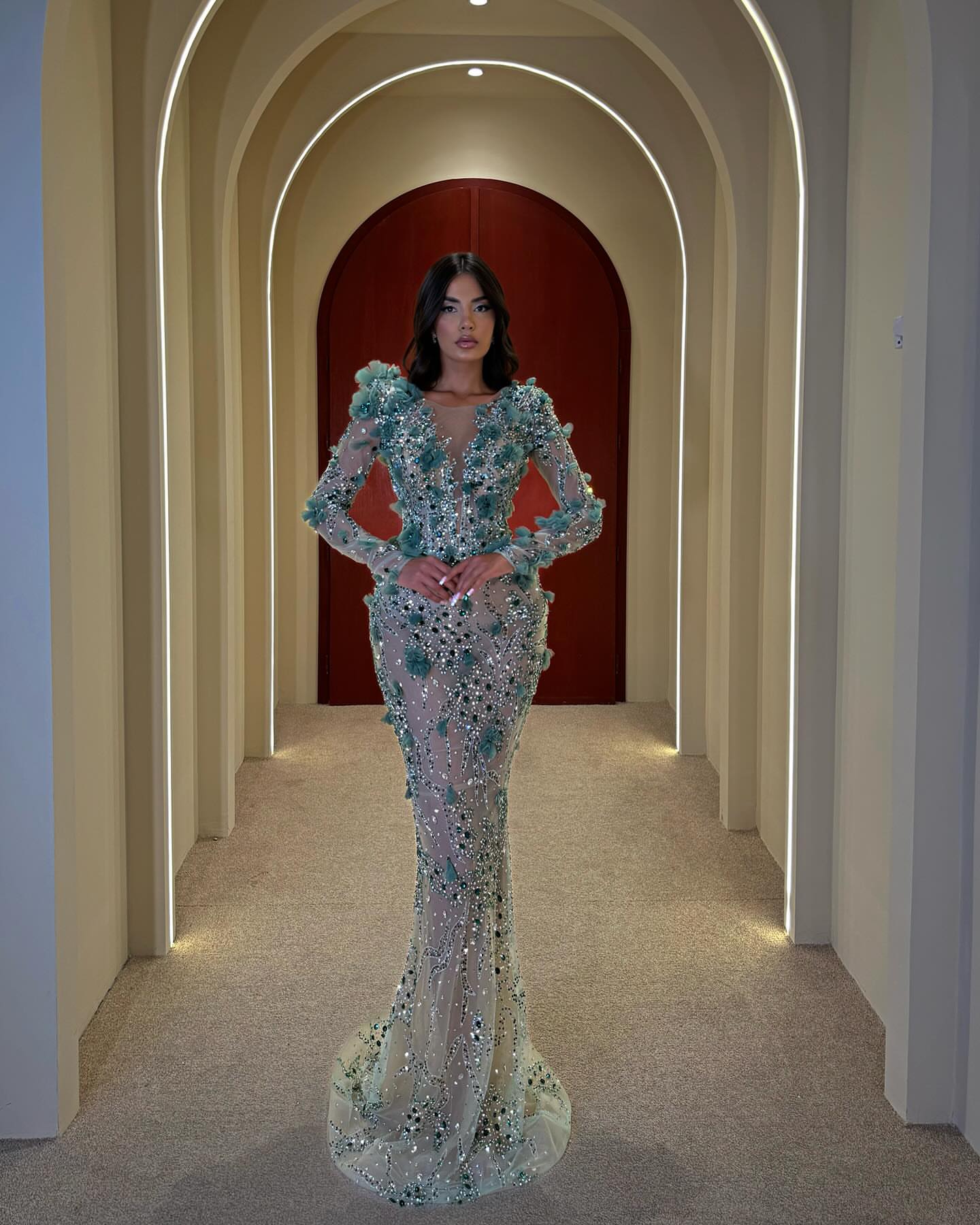 On Sale Swarovski Evening Dress Handcrafted Premium Quality | Alibaba.com