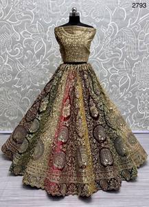 Lehenga choli เจ้าสาวในสีต่างๆ kali รวมกับสอง dupatta - Product Image 4