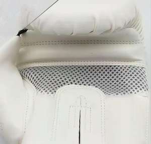 Guantes de Entrenamiento de MMA de Cuero PU Cómodos, Más Vendidos, Logotipo Personalizado, Venta Directa de Fábrica para Entusiastas de las Artes Marciales y el Boxeo - Product Image 5