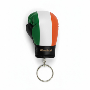 Llavero Personalizado de Mini Guantes de Boxeo de Cuero PU con Llavero de Acero Inoxidable Color Plata, el Mejor Regalo para Boxeadores - Product Image 2