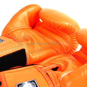 Gants de boxe jumeaux personnalisés en cuir Pro haute qualité compétition combat Kickboxing formation jumeaux gants de boxe - Product Image 5