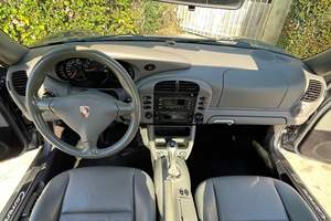 รถปอร์เช่ 911 คาร์เรรา คูเป้ ปี 2002 มือสอง พวงมาลัยซ้าย/ขวา - Product Image 4